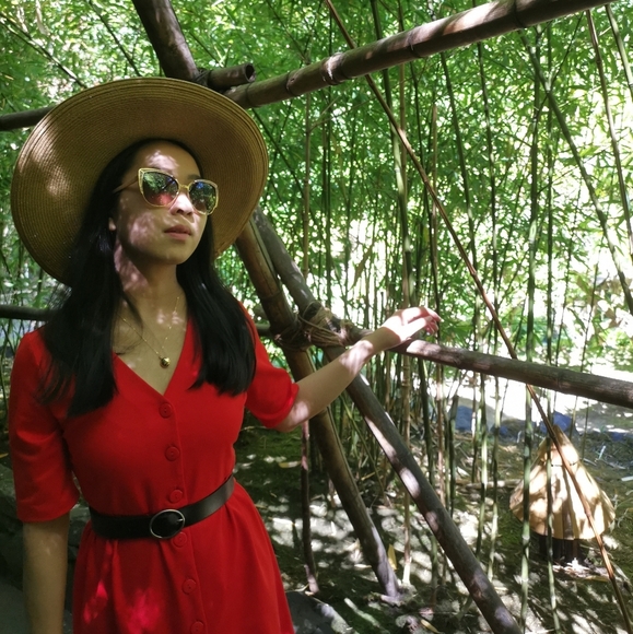 Meet your Posher, Mya - Picture 3 of 4